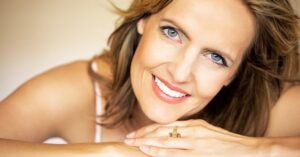 4 Stappen Om Einde te Maken Aan Veroudering van de Huid