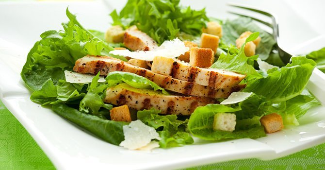 Heerlijke Salade Met Kip