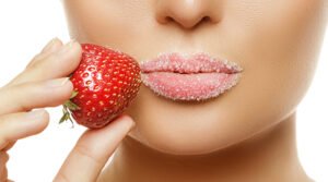 Mooie, zachte lippen met natuurlijke scrubs