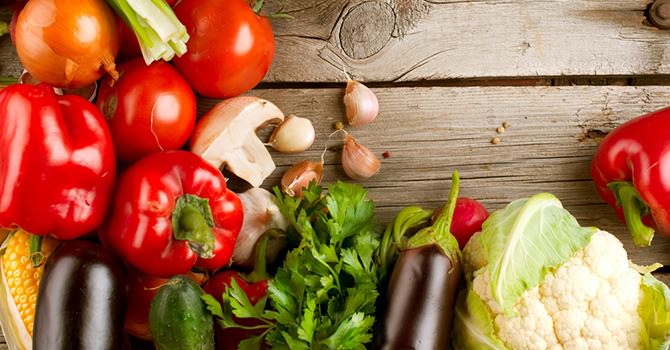 De 4 beste voedingsmiddelen voor de huid die je zou moeten eten c