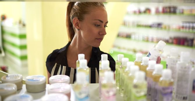 Een lijst van giftige chemicaliën in beauty producten