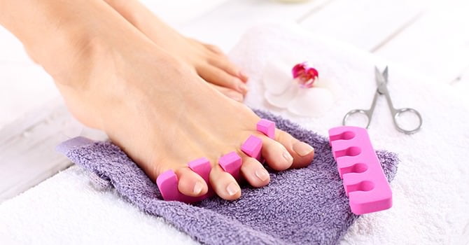 Hoe doe je je eigen pedicure
