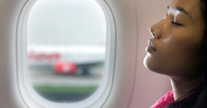 Manieren Om In Het Vliegtuig De Huid Mooi Te Houden