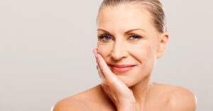 Schoonheids- en Huidverzorgingstips voor Rijpe Vrouwen!