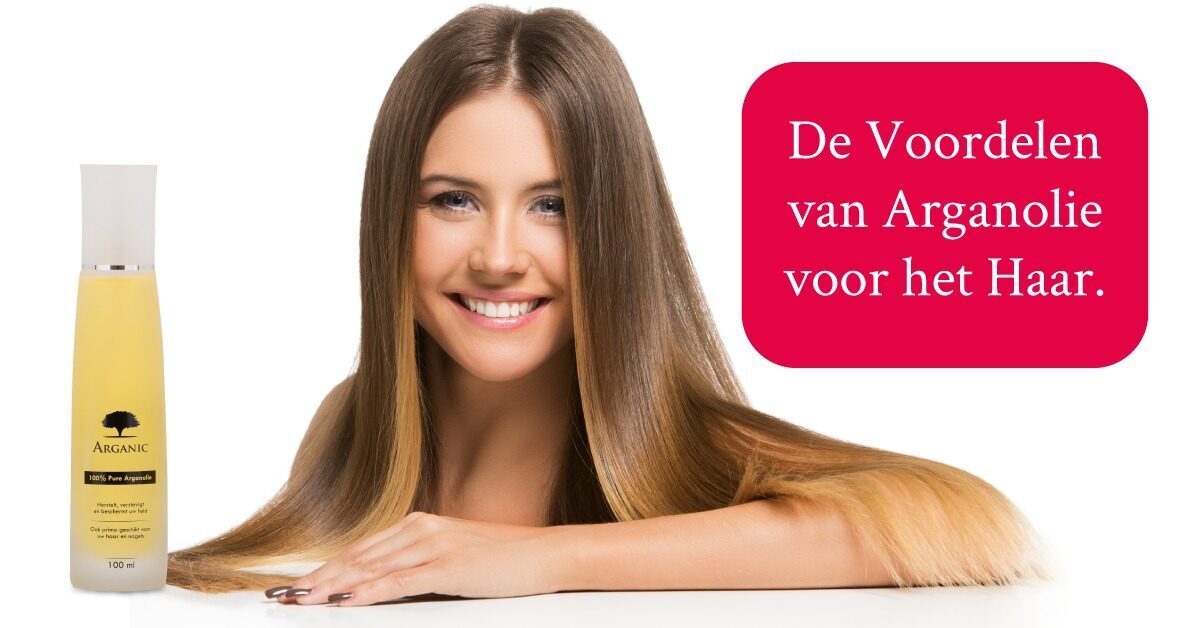 Vrouw glimlacht lang glanzend haar arganolie