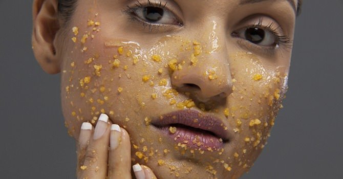 Welke voordelen biedt scrubben voor de huid