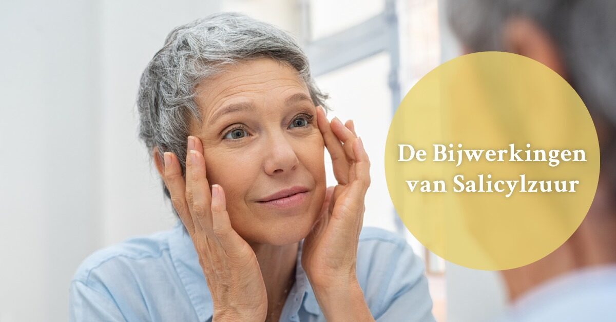vrouw spiegel handen op slaap